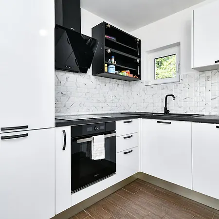 Apartman Lavanda Sa Bazenom I Okucnicom 4* Hreljin Exterior photo